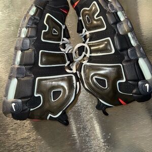 Nike Black and White Sneakers nike air Foamposite